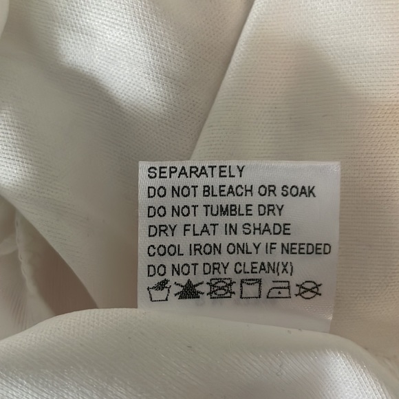 Stunning Dressy Top - Picture 6 of 7